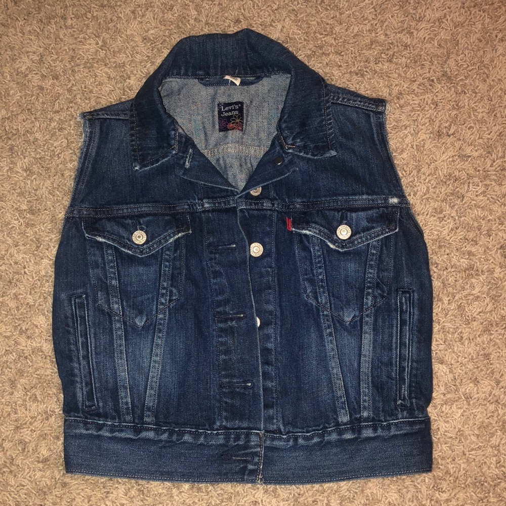 Levi’s denim jean vest